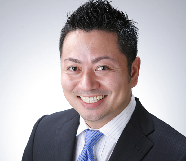 代表取締役　崎原大輔